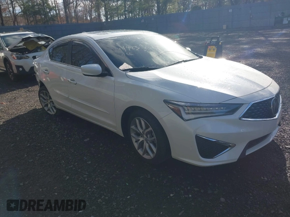 2019 Acura ILX with VIN 19UDE2F30KA000918, listed as a IAAI auction lot 41852271 with 74,037 mi miles. Bid and sale history available at carsss.com. Image 1.