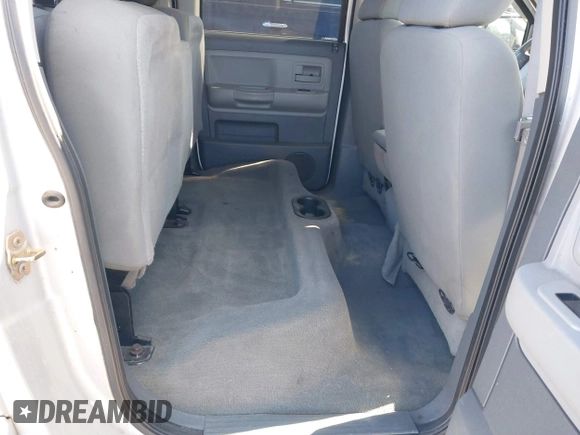 2006 Dodge Dakota SLT with VIN 1D7HE48N76S640351, listed as a IAAI auction lot 41121248 with 155,463 mi miles and . Bid and sale history available at DreamBid. Image 8.