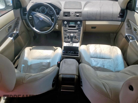 2013 Volvo XC90 Premier Plus with VIN YV4952CYXD1672067, listed as a Copart auction lot 51934185 with 133,241 mi miles and Salvage Title. Bid and sale history available at carsss.com. Image 8.