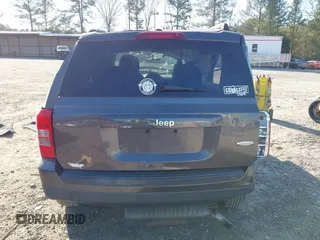 2014 Jeep Patriot Latitude with VIN 1C4NJPFB7ED856531, listed as a IAAI auction lot 41686649 with 107,889 mi miles and . Bid and sale history available at carsss.com. Image 15.