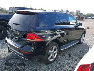2016 Mercedes-Benz GLE 350 with VIN 4JGDA5JB5GA801020, listed as a IAAI auction lot 40442864 with 61,636 mi miles and . Bid and sale history available at DreamBid. Image 4.