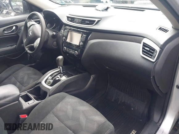 2016 Nissan Rogue SL with VIN 5N1AT2MV9GC820904, listed as a IAAI auction lot 42213220 with 172,038 mi miles and . Bid and sale history available at DreamBid. Image 5.