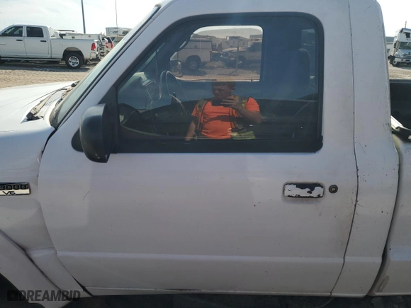 2002 Mazda B-Series 2WD Truck DS with VIN 4F4YR12U22TM00746, listed as a Copart auction lot 42998635 with 247,369 mi miles and Salvage Title. Bid and sale history available at carsss.com. Image 7.
