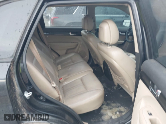 2011 Kia Sorento EX with VIN 5XYKU3A14BG015703, listed as a IAAI auction lot 42607024 with 176,491 mi miles and . Bid and sale history available at DreamBid. Image 8.