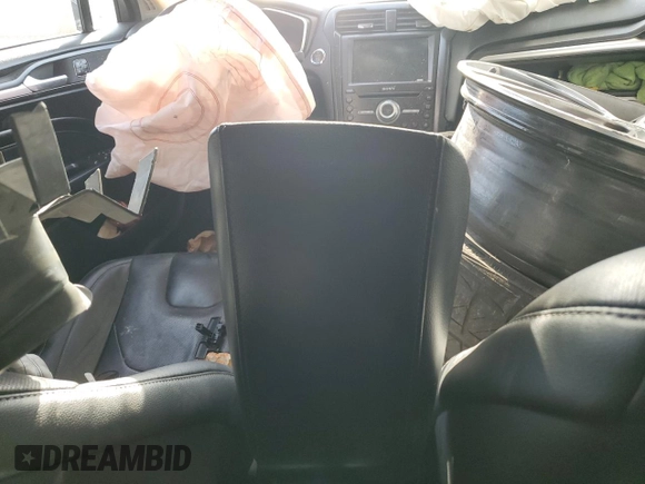 2019 Ford Fusion Titanium with VIN 3FA6P0K98KR181486, listed as a Copart auction lot 83627054 with 88,893 mi miles and Salvage title. Bid and sale history available at DreamBid. Image 8.