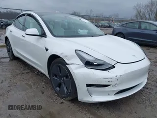 2022 Tesla Model 3 Long Range with VIN 5YJ3E1EB6NF272009, listed as a IAAI auction lot 41984154 with 12,651 mi miles. Bid and sale history available at carsss.com. Image 1.