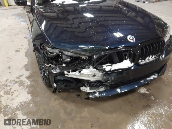 2022 BMW 5 Series 540i xDrive with VIN WBA73BJ06NWX68292, listed as a IAAI auction lot 41093254 with Not provided miles and . Bid and sale history available at DreamBid. Image 6.