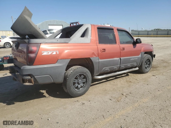 2003 Chevrolet Avalanche with VIN 3GNEK13T33G116070, listed as a Copart auction lot 75738444 with 182,539 mi miles and Salvage Title. Bid and sale history available at carsss.com. Image 3.
