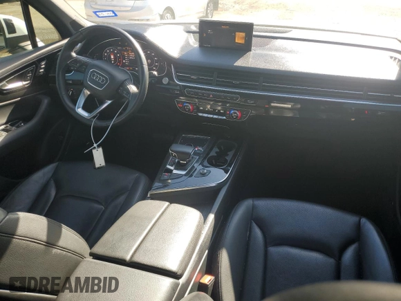 2019 Audi Q7 Premium Plus z VIN WA1LAAF74KD023923, wystawiony jako Copart lot #83977234 z przebiegiem 66 043 mil mil oraz Szkody całkowita. Historia ofert i sprzedaży dostępna na DreamBid. Obrazek 8.