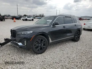 2022 BMW X7 xDrive40i z VIN 5UXCW2C08N9M04698, wystawiony jako Copart lot #47633685 z przebiegiem Nie podano mil oraz Szkoda całkowita • Salvage title. Historia ofert i sprzedaży dostępna na DreamBid. Obrazek 1.