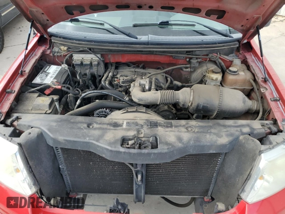2006 Ford F-150 STX с VIN 1FTRF02266KD62481, выставлен на аукционе Copart как лот 52048815 с пробегом 146 136 миль миль и Списание • Salvage title. История ставок и продаж доступна на DreamBid. Изображение 11.