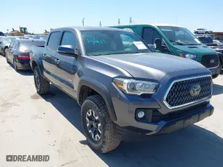 2018 Toyota Tacoma SR with VIN 5TFCZ5AN6JX127774, listed as a IAAI auction lot 41989635 with 28,161 mi miles. Bid and sale history available at carsss.com. Image 1.