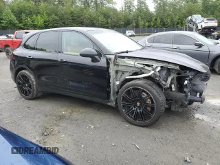 2014 Porsche Cayenne S z VIN WP1AB2A22ELA57038, wystawiony jako Copart lot #57652515 z przebiegiem 127 375 mil mil oraz Szkoda całkowita • Salvage title. Historia ofert i sprzedaży dostępna na DreamBid. Obrazek 4.