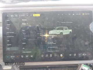 2025 Rivian R1T Adventure z VIN 7FCTGBAAXSN035740, wystawiony jako IAAI lot #41728515 z przebiegiem 3 773 mil mil oraz . Historia ofert i sprzedaży dostępna na DreamBid. Obrazek 7.