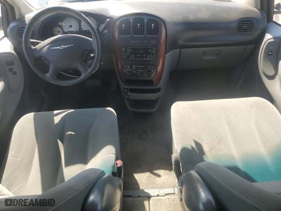 2007 Chrysler Town & Country LWB LX with VIN 2A4GP44R57R339793, listed as a Copart auction lot 71032054 with 181,828 mi miles and Salvage Title. Bid and sale history available at carsss.com. Image 8.