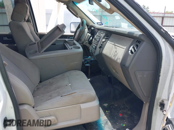 2007 Ford Expedition XLT with VIN 1FMFU15537LA87972, listed as a IAAI auction lot 42629929 with 247,982 mi miles and . Bid and sale history available at DreamBid. Image 5.