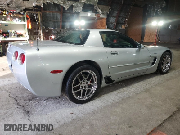 2003 Chevrolet Corvette Z06 with VIN 1G1YY12S035112586, listed as a Copart auction lot 51716375 with 0 mi miles and Salvage Title. Bid and sale history available at carsss.com. Image 3.