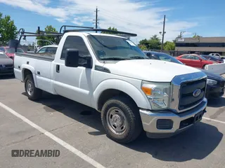 2015 Ford F-250 XL с VIN 1FTBF2A6XFEA97077, выставлен на аукционе IAAI как лот 42838595 с пробегом 102 481 миль миль и . История ставок и продаж доступна на DreamBid. Изображение 1.