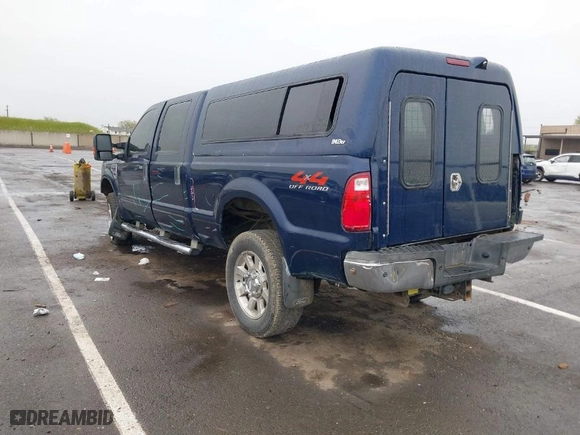 2008 Ford Super Duty F-250 SRW XL with VIN 1FTSW21R78EE15704, listed as a IAAI auction lot 41950084 with 166,589 mi miles. Bid and sale history available at carsss.com. Image 3.
