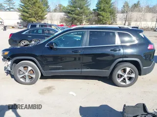 2020 Jeep Cherokee Limited with VIN 1C4PJMDX8LD643445, listed as a IAAI auction lot 41810758 with 127,703 mi miles. Bid and sale history available at carsss.com. Image 15.