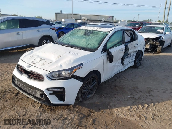2020 Kia Forte GT-Line with VIN 3KPF34AD8LE251922, listed as a IAAI auction lot 41885015 with 56,505 mi miles. Bid and sale history available at carsss.com. Image 17.