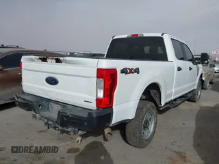 2017 Ford F-250 Lariat with VIN 1FT7W2B65HED53648, listed as a IAAI auction lot 41517770 with 49,866 mi miles and . Bid and sale history available at DreamBid. Image 4.