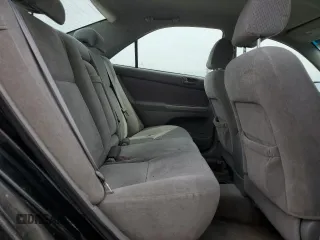 2004 Toyota Camry LE z VIN 4T1BE32K94U375258, wystawiony jako Copart lot #58535115 z przebiegiem 155 746 mil mil oraz Szkoda całkowita • Salvage title. Historia ofert i sprzedaży dostępna na DreamBid. Obrazek 10.