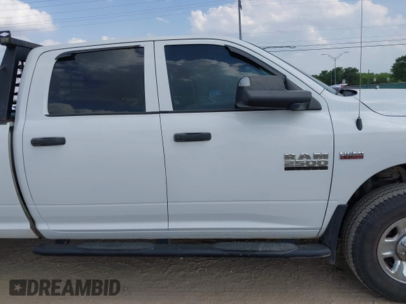 2018 Ram 2500 Tradesman with VIN 3C6UR5HJ0JG150860, listed as a IAAI auction lot 42163239 with 226,893 mi miles. Bid and sale history available at carsss.com. Image 13.