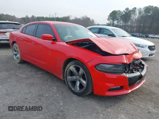 2015 Dodge Charger RT z VIN 2C3CDXCT4FH866664, wystawiony jako IAAI lot #41792848 z przebiegiem 140 465 mil mil oraz . Historia ofert i sprzedaży dostępna na DreamBid. Obrazek 1.