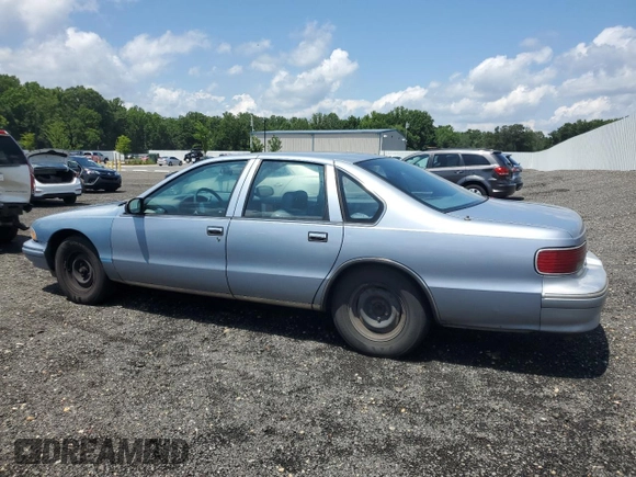 1995 Chevrolet Caprice with VIN 1G1BL52P8SR191830, listed as a Copart auction lot 64043925 with 154,320 mi miles and Clean title. Bid and sale history available at DreamBid. Image 2.
