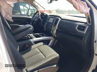 2018 Nissan Titan XD SV with VIN 1N6BA1F46JN526690, listed as a IAAI auction lot 41989215 with 129,626 mi miles. Bid and sale history available at carsss.com. Image 5.