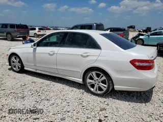 2013 Mercedes-Benz E 350 Luxury z VIN WDDHF5KB2DA682625, wystawiony jako Copart lot #63791535 z przebiegiem 73 381 mil mil oraz Szkoda całkowita • Salvage title. Historia ofert i sprzedaży dostępna na DreamBid. Obrazek 2.