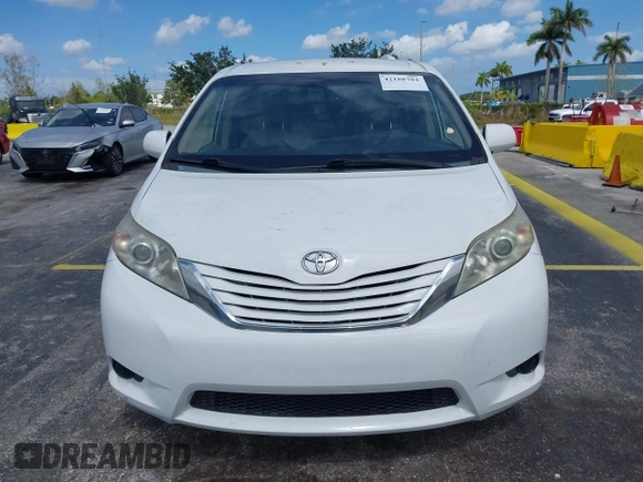 2015 Toyota Sienna LE AAS with VIN 5TDKK3DC4FS628853, listed as a IAAI auction lot 42188704 with 135,340 mi miles and . Bid and sale history available at DreamBid. Image 12.