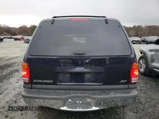1999 Ford Explorer XLT z VIN 1FMZU32E6XZB83945, wystawiony jako Copart lot #85654724 z przebiegiem 308 924 mil mil oraz Szkoda całkowita • Salvage title. Historia ofert i sprzedaży dostępna na DreamBid. Obrazek 6.