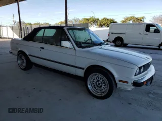 1990 BMW 3 Series z VIN WBABB2317LEC22917, wystawiony jako Copart lot #85798864 z przebiegiem 123 550 mil mil oraz Czysty tytuł • Clean title. Historia ofert i sprzedaży dostępna na DreamBid. Obrazek 4.