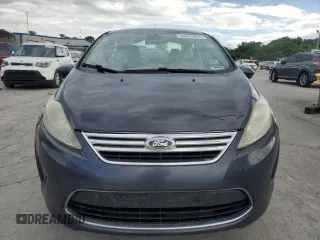 2012 Ford Fiesta SE z VIN 3FADP4BJ8CM194262, wystawiony jako Copart lot #56685845 z przebiegiem 367 579 mil mil oraz Szkoda całkowita • Salvage title. Historia ofert i sprzedaży dostępna na DreamBid. Obrazek 5.