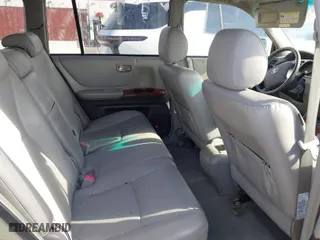 2005 Toyota Highlander with VIN JTEDP21A750053653, listed as a IAAI auction lot 41902774 with 172,421 mi miles. Bid and sale history available at carsss.com. Image 8.