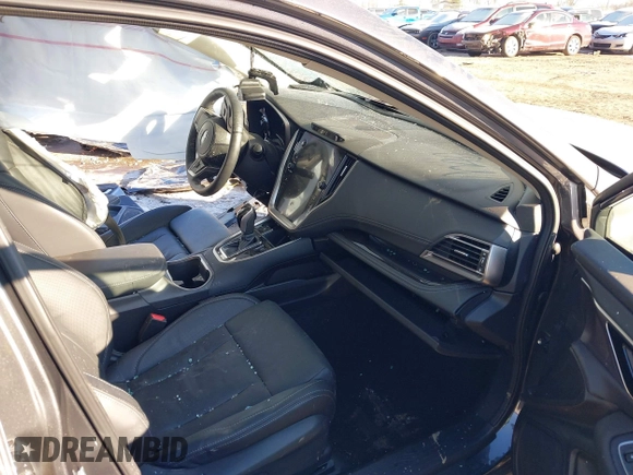 2025 Subaru Outback Touring with VIN 4S4BTAPC2S3136066, listed as a IAAI auction lot 42030379 with 4,419 mi miles and . Bid and sale history available at DreamBid. Image 5.