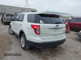 2012 Ford Explorer XLT with VIN 1FMHK7D89CGA53406, listed as a IAAI auction lot 42359907 with 279,522 mi miles and . Bid and sale history available at DreamBid. Image 3.
