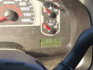 2008 Ford F-150 XLT с VIN 1FTPX04528KE66030, выставлен на аукционе IAAI как лот 41505077 с пробегом 160 924 миль миль и . История ставок и продаж доступна на DreamBid. Изображение 15.