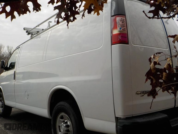 2015 Chevrolet Express Cargo with VIN 1GCWGFCF7F1151462, listed as a IAAI auction lot 42737699 with 158,381 mi miles and . Bid and sale history available at DreamBid. Image 9.