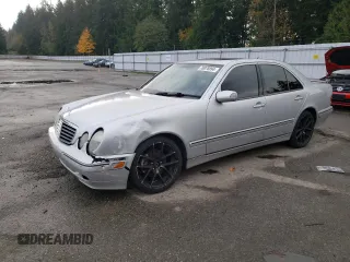 2002 Mercedes-Benz E-Class with VIN WDBJF65J62B473334, listed as a Copart auction lot 78078894 with 136,073 mi miles and Salvage Title. Bid and sale history available at carsss.com. Image 1.