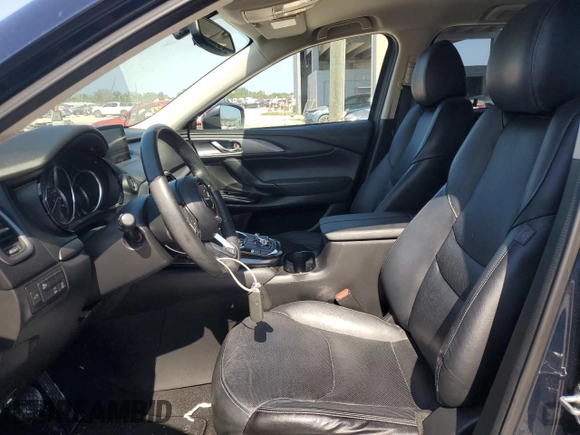 2016 Mazda CX-9 Touring z VIN JM3TCACY8G0117354, wystawiony jako Copart lot #56660935 z przebiegiem 112 365 mil mil oraz Szkoda całkowita • Salvage title. Historia ofert i sprzedaży dostępna na DreamBid. Obrazek 7.