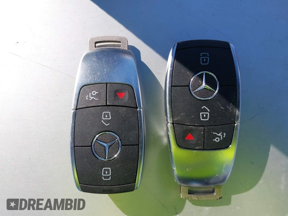 2021 Mercedes-Benz C 300 with VIN W1KWK8DB1MG070172, listed as a IAAI auction lot 41626862 with 44,622 mi miles and . Bid and sale history available at DreamBid. Image 11.