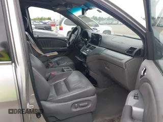 2008 Honda Odyssey EX-L with VIN 5FNRL38648B094938, listed as a IAAI auction lot 42045683 with 216,405 mi miles. Bid and sale history available at carsss.com. Image 5.