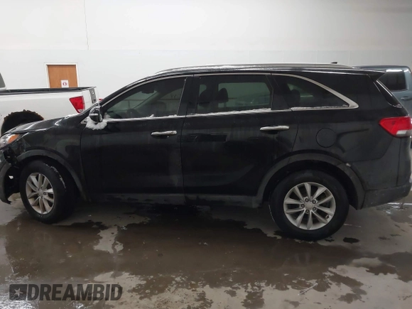 2018 Kia Sorento LX with VIN 5XYPG4A32JG383316, listed as a IAAI auction lot 41578609 with 1 mi miles. Bid and sale history available at carsss.com. Image 14.