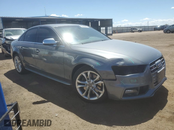 2013 Audi S4 Premium Plus z VIN WAUBGAFL1DA227349, wystawiony jako Copart lot #54449925 z przebiegiem 115 844 mil mil oraz Szkoda całkowita • Salvage title. Historia ofert i sprzedaży dostępna na DreamBid. Obrazek 4.