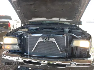 2006 Chevrolet Avalanche LS z VIN 3GNEC12Z66G106883, wystawiony jako IAAI lot #41520831 z przebiegiem 280 238 mil mil oraz . Historia ofert i sprzedaży dostępna na DreamBid. Obrazek 10.