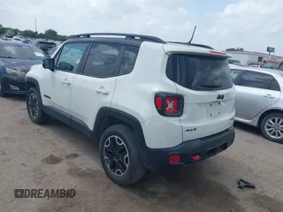 2016 Jeep Renegade Trailhawk with VIN ZACCJBCT7GPD02904, listed as a IAAI auction lot 42162503 with 133,511 mi miles and . Bid and sale history available at carsss.com. Image 3.