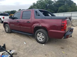 2008 Chevrolet Avalanche LTZ with VIN 3GNEC12098G233082, listed as a Copart auction lot 70224374 with 155,239 mi miles and Salvage Title. Bid and sale history available at carsss.com. Image 2.